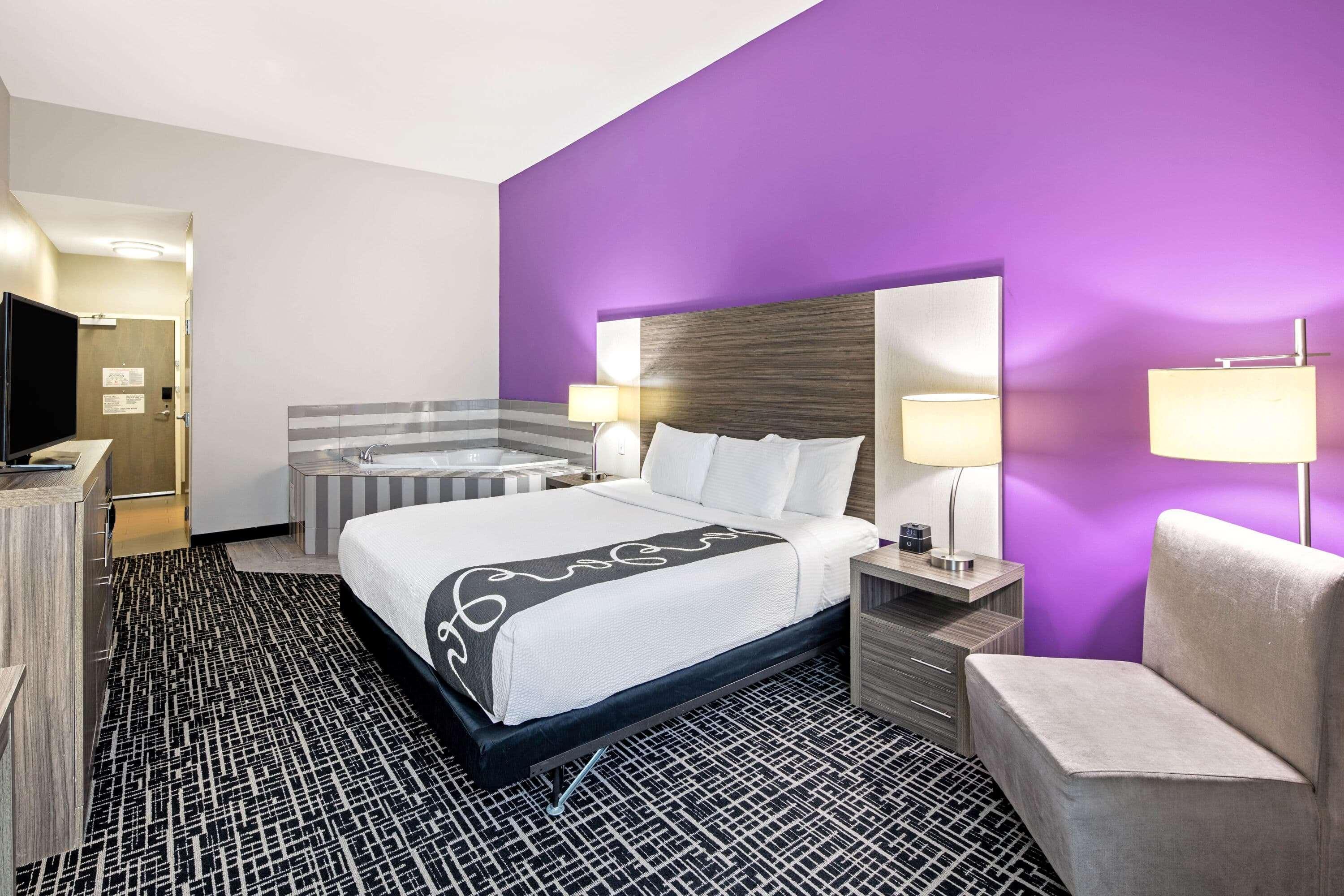 La Quinta By Wyndham Forsyth Hotel Ngoại thất bức ảnh
