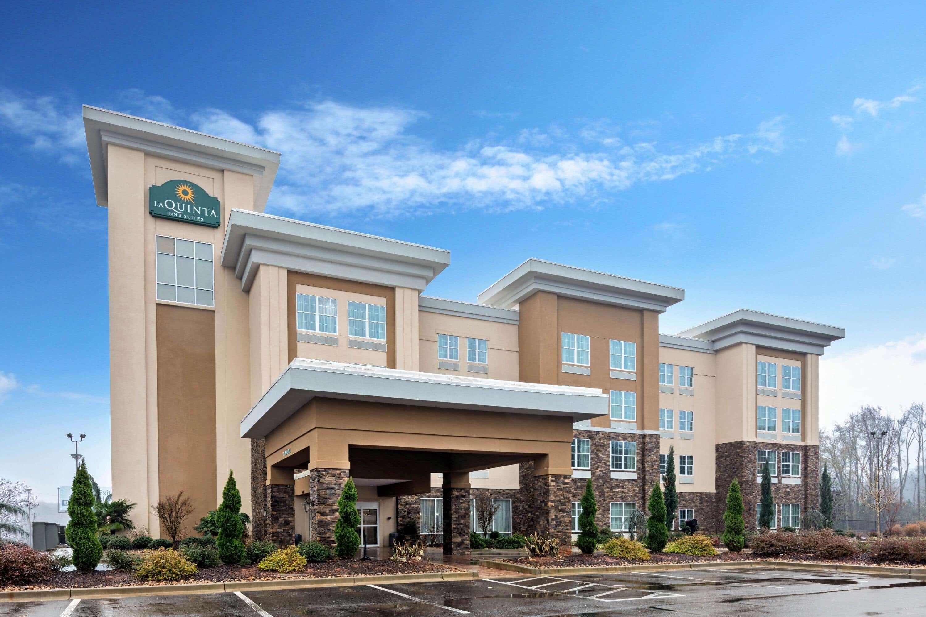 La Quinta By Wyndham Forsyth Hotel Ngoại thất bức ảnh