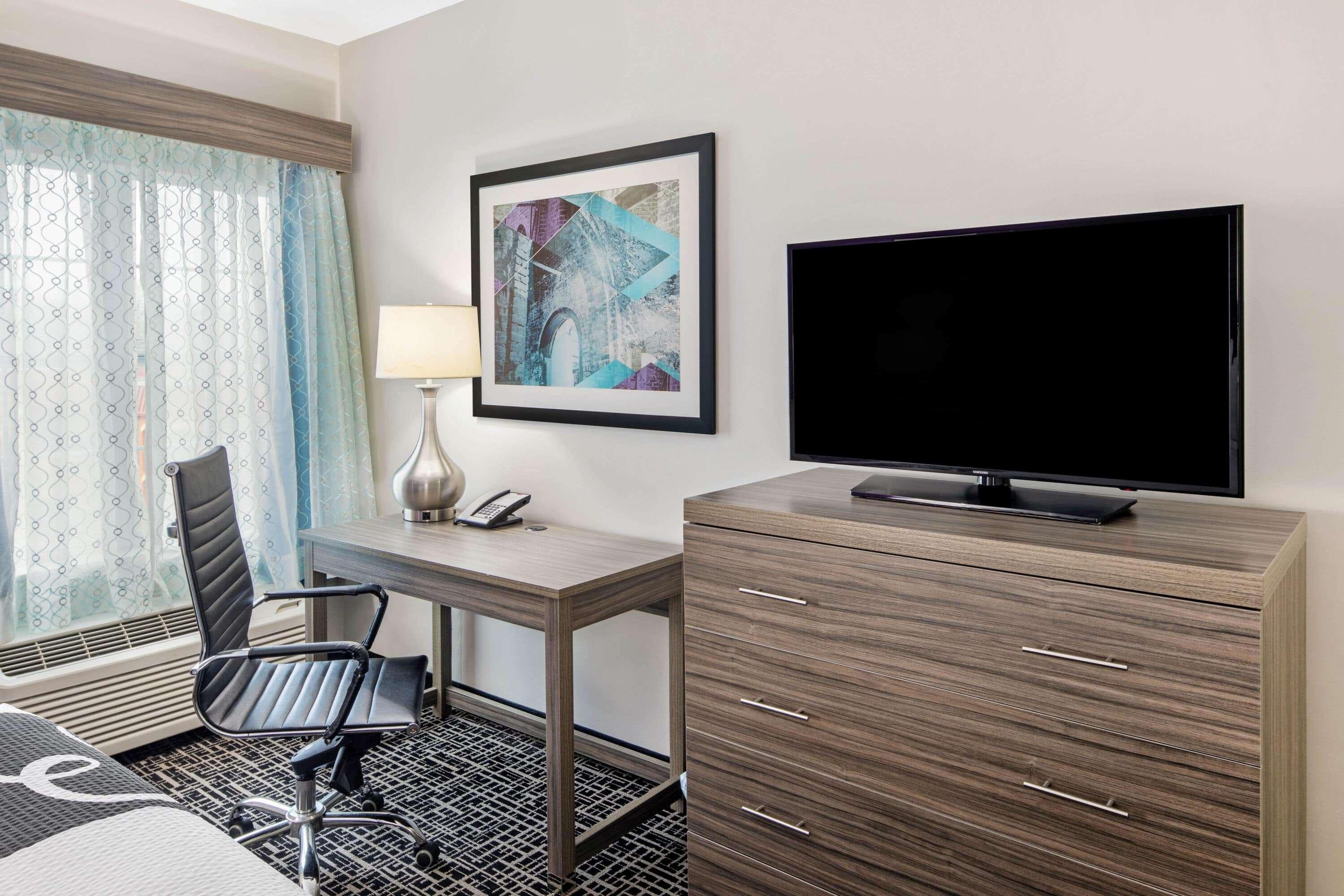 La Quinta By Wyndham Forsyth Hotel Ngoại thất bức ảnh