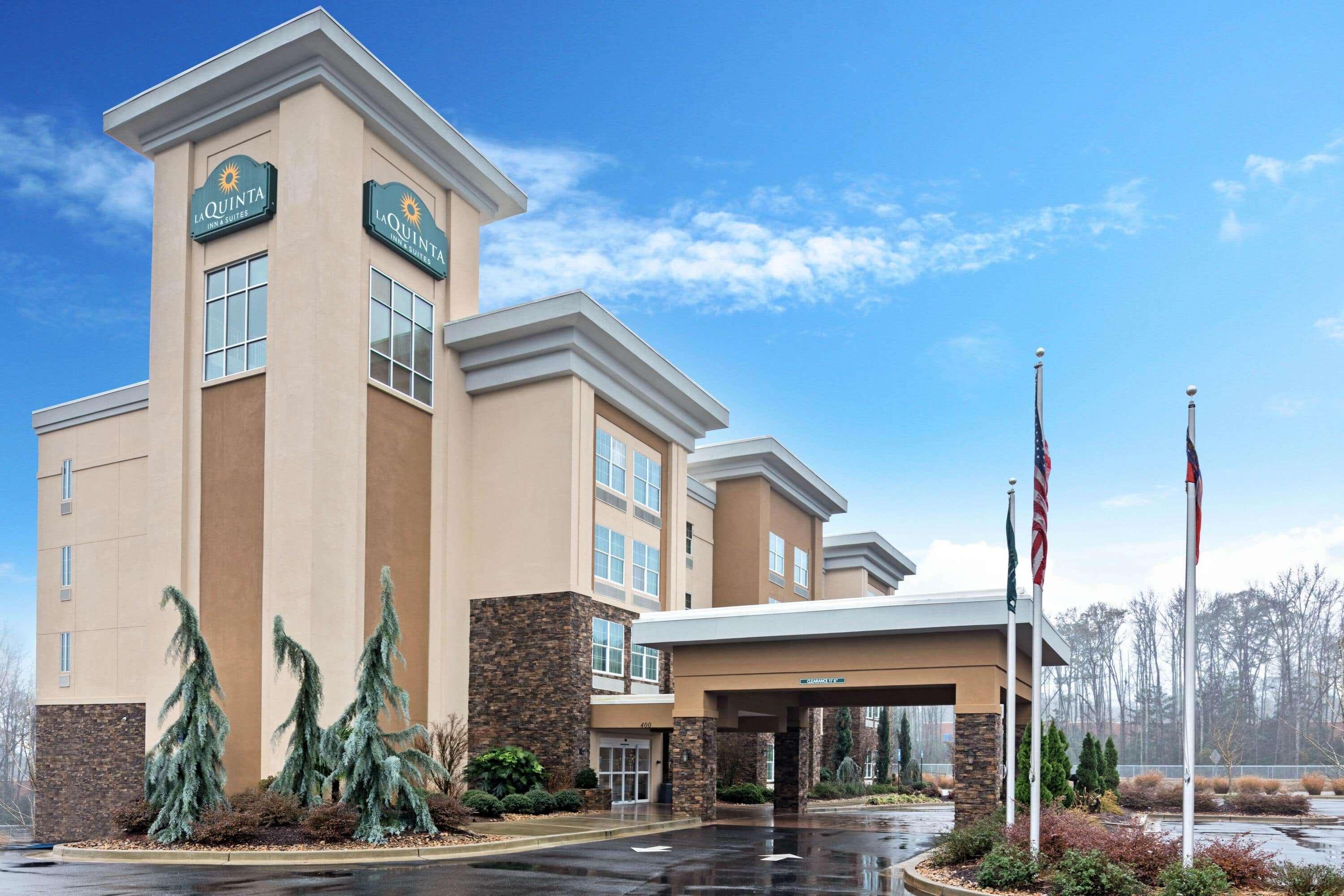 La Quinta By Wyndham Forsyth Hotel Ngoại thất bức ảnh